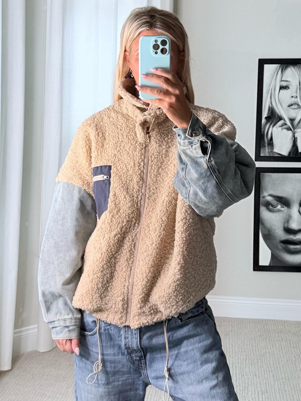 Two-Tone Teddy Sherpa Dazy Jacket in Beige and Light Denim